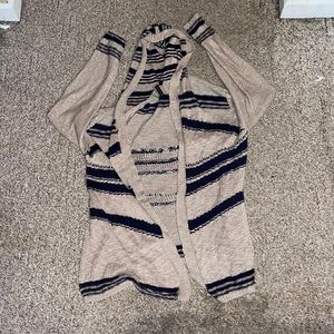 Allie and Rob, size large sweater, navy and tan